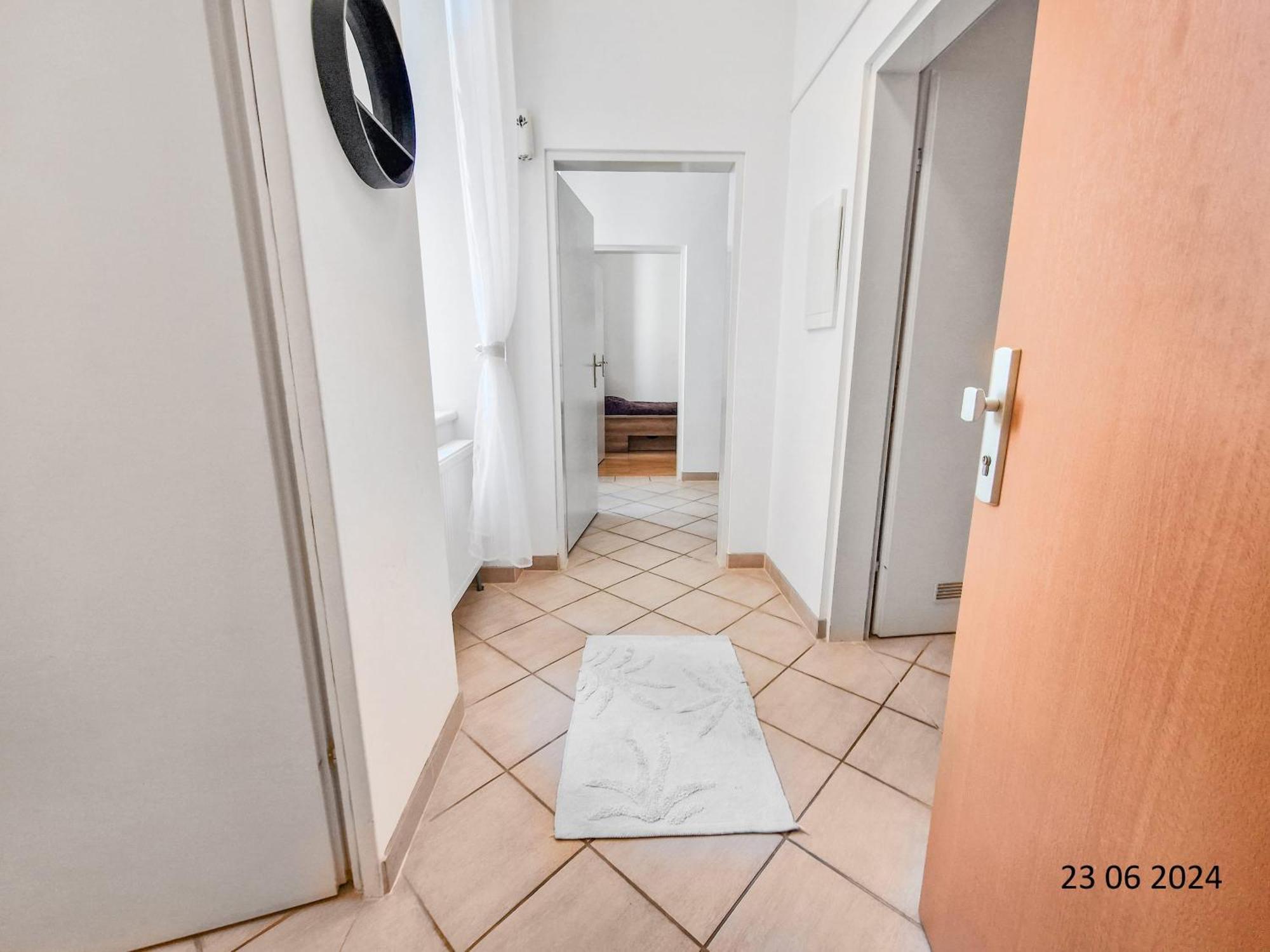 Elegant Three-Bedroom Suite Wina Bagian luar foto