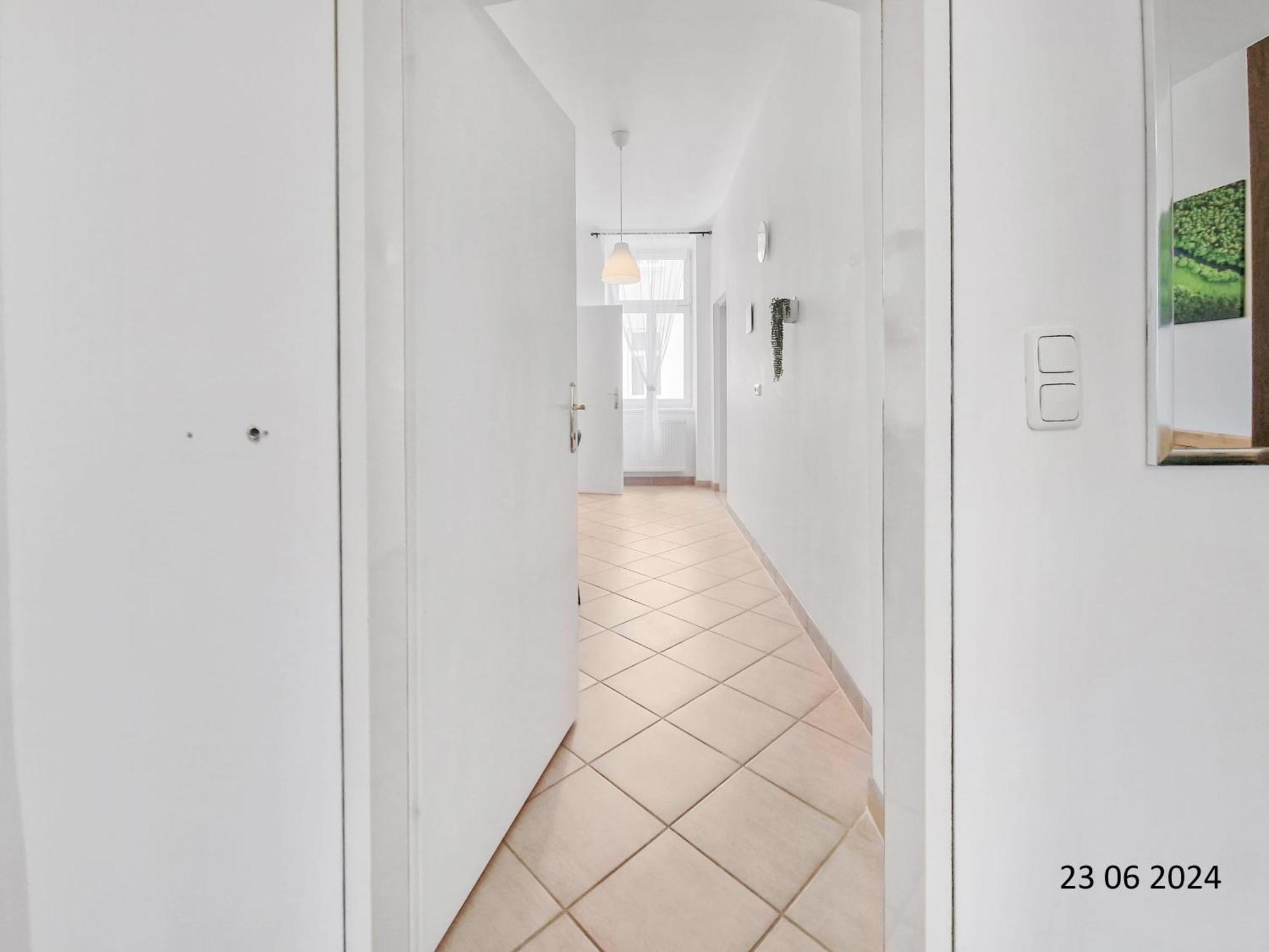 Elegant Three-Bedroom Suite Wina Bagian luar foto